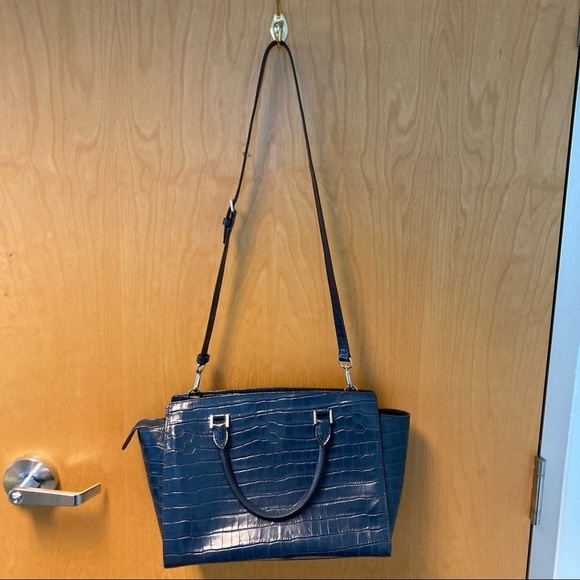 MICHAEL KORS Navy Blue Crocodile Embossed Leather Selma Tote Satchel - Picture 6 of 16